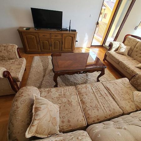 Oksana Apartment Podgorica Eksteriør billede