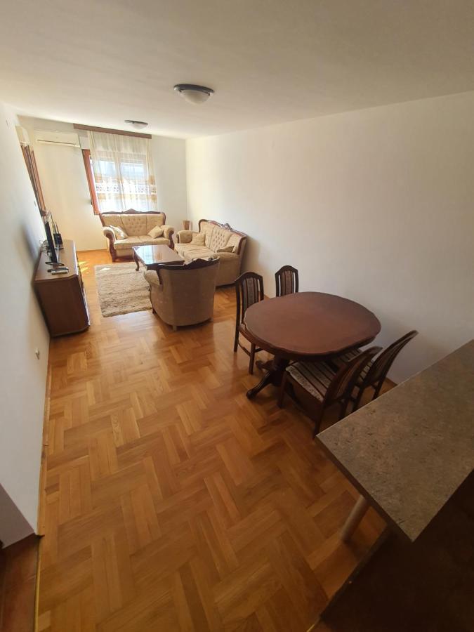 Oksana Apartment Podgorica Eksteriør billede