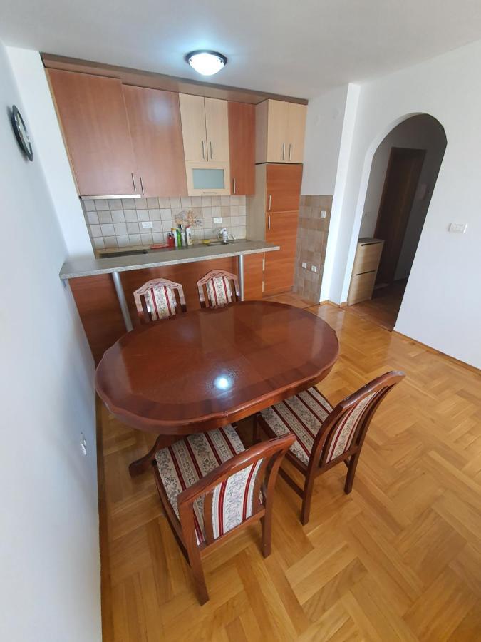 Oksana Apartment Podgorica Eksteriør billede