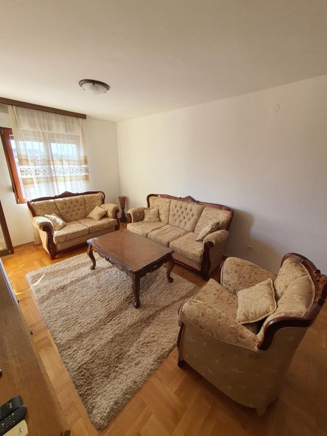 Oksana Apartment Podgorica Eksteriør billede