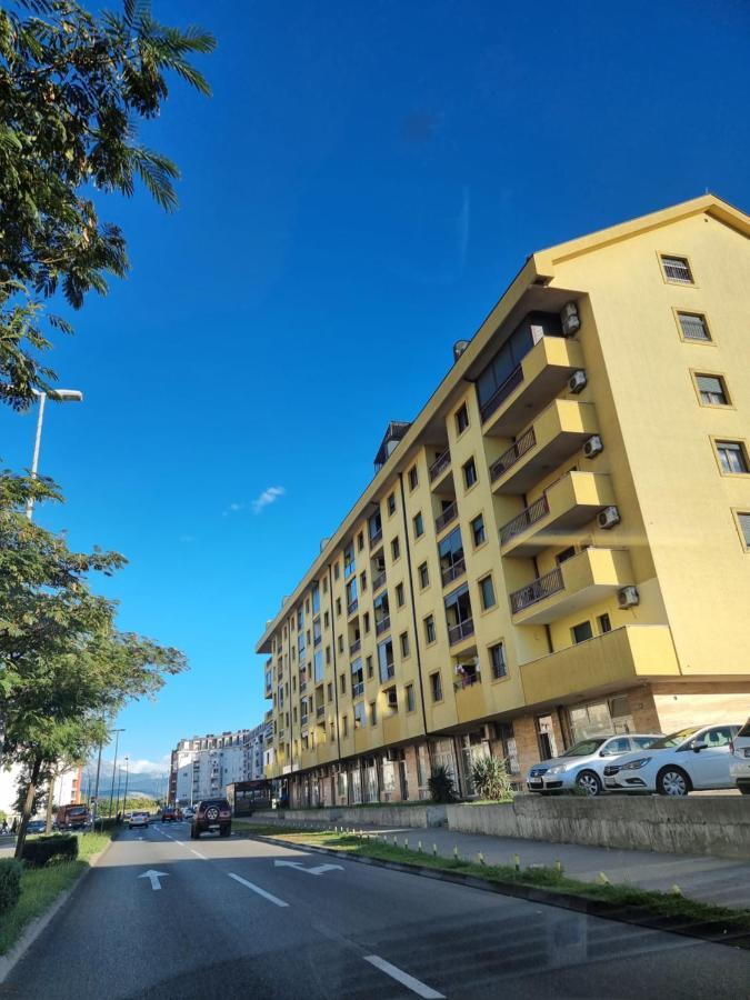 Oksana Apartment Podgorica Eksteriør billede